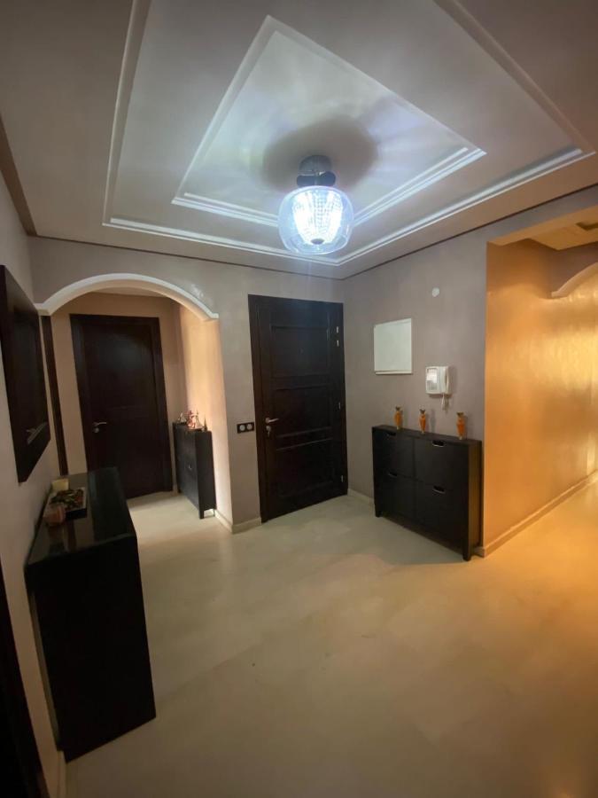 Stylish Gueliz Apartment With Beautiful Terrace Marrakesh Eksteriør bilde