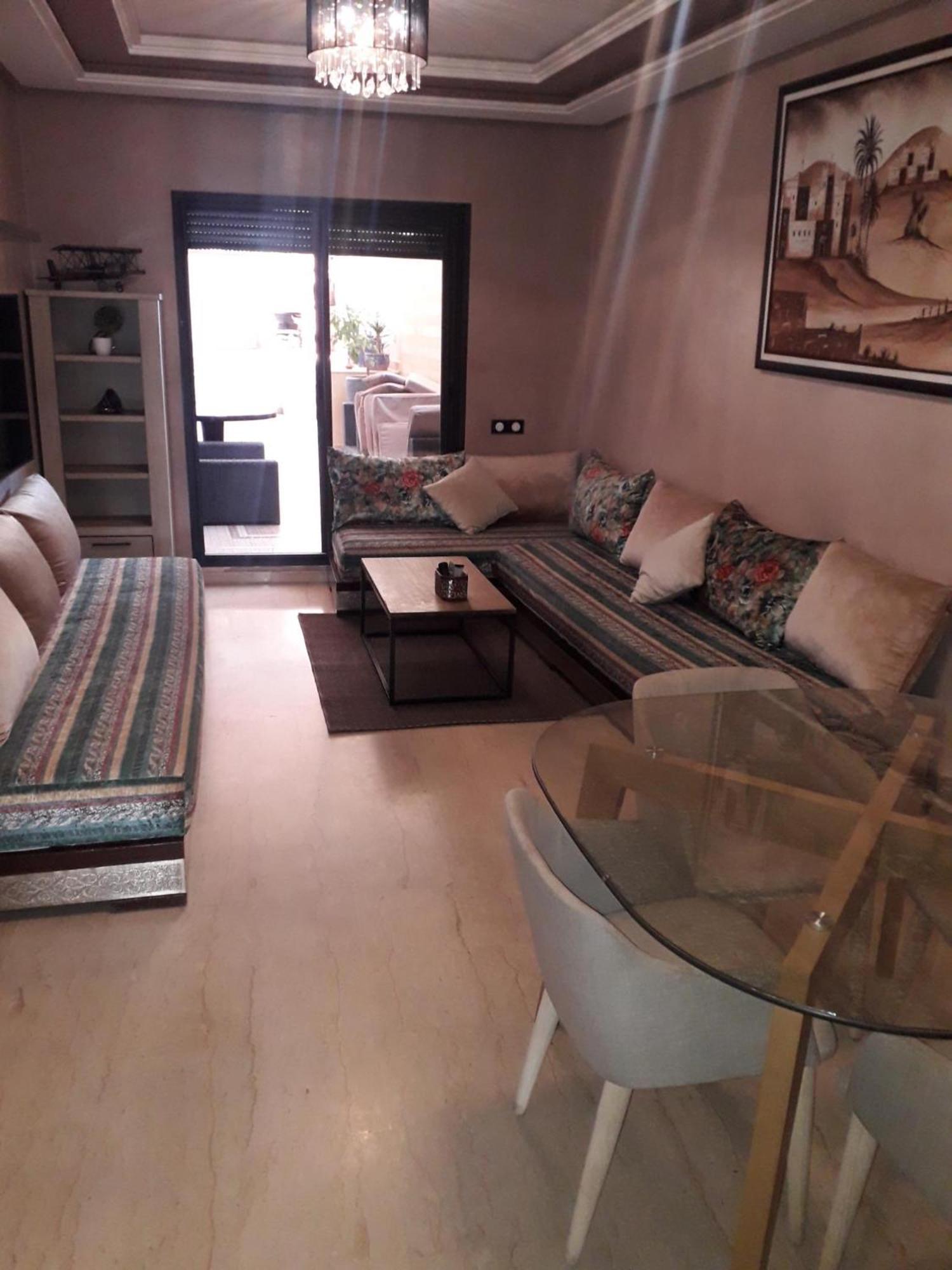 Stylish Gueliz Apartment With Beautiful Terrace Marrakesh Eksteriør bilde